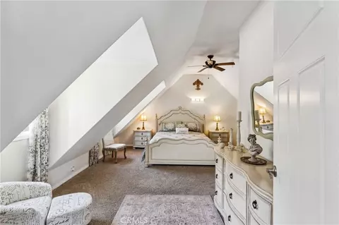 Bedroom - 1298 Yellowstone Dr, Lake Arrowhead, CA 92352 photo 1 of 7
