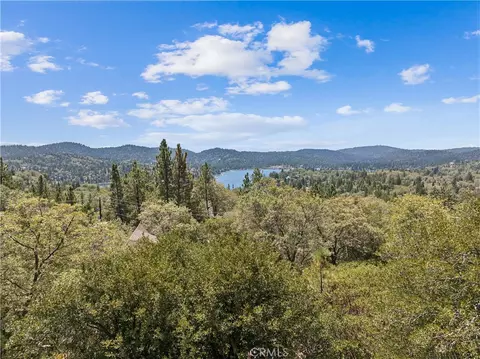 View/Area - 1298 Yellowstone Dr, Lake Arrowhead, CA 92352 photo 7 of 7