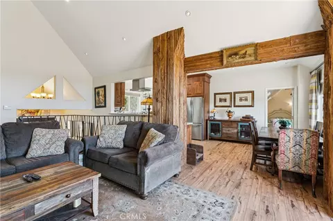 Living - 1298 Yellowstone Dr, Lake Arrowhead, CA 92352 photo 3 of 5