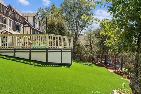 Exterior - 1298 Yellowstone Dr, Lake Arrowhead, CA 92352 photo 7 of 14