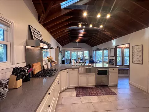 Kitchen - 39326 Prospect, Forest Falls, CA 92339 photo 2 of 4