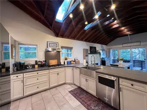 Kitchen - 39326 Prospect, Forest Falls, CA 92339 photo 4 of 4
