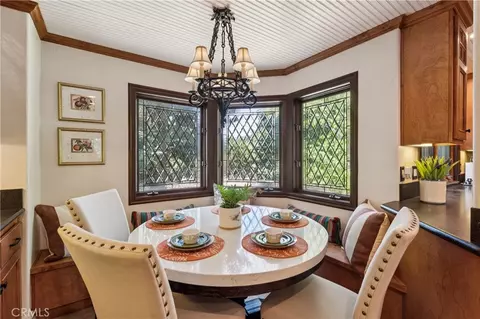 Dining - 29162 Bald Eagle Rdg, Lake Arrowhead, CA 92352 photo 2 of 3