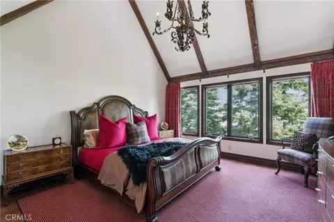Bedroom - 29162 Bald Eagle Rdg, Lake Arrowhead, CA 92352 photo 7 of 8