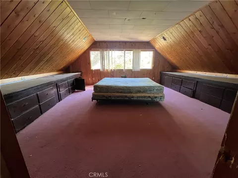 Bedroom - 31096 Wild Oak, Running Springs, CA 92382 photo 5 of 6