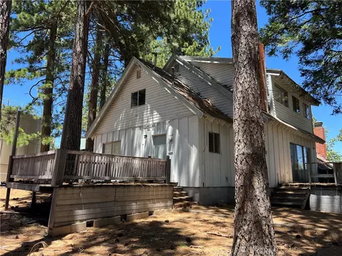 31096 Wild Oak, Running Springs, CA 92382 photo 3