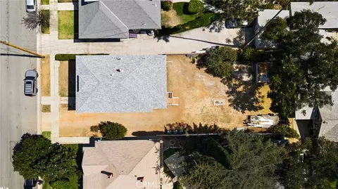 View/Area - 108 S Buena Vis, Redlands, CA 92373 photo 2 of 5