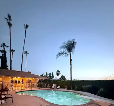 Exterior - 28764 Live Oak Rd, Highland, CA 92346 photo 3 of 25