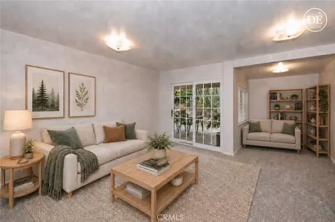 Living - 28764 Live Oak Rd, Highland, CA 92346 photo 7 of 9