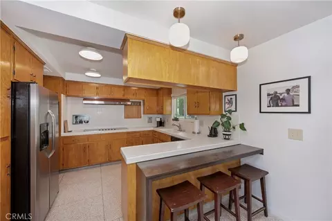 Kitchen - 28764 Live Oak Rd, Highland, CA 92346 photo 4 of 4