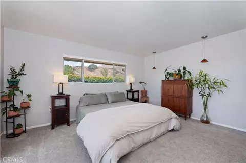Bedroom - 28764 Live Oak Rd, Highland, CA 92346 photo 5 of 5