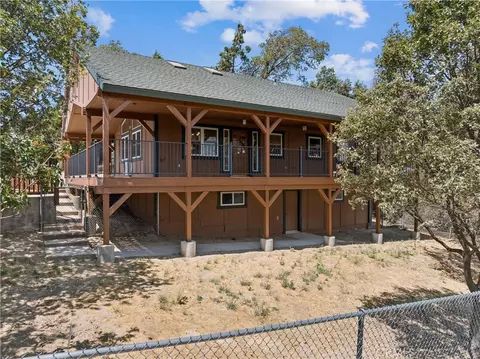 Exterior - 285 Lilac Way, Cedar Glen, CA 92321 photo 10 of 10