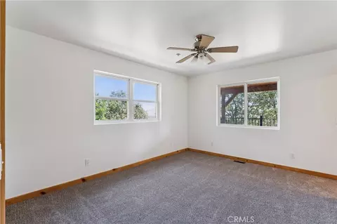 Bedroom - 285 Lilac Way, Cedar Glen, CA 92321 photo 5 of 6