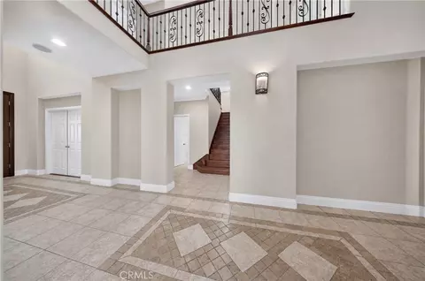 Entry Way - 17433 Half Moon Ct, Riverside, CA 92503 photo 7 of 10