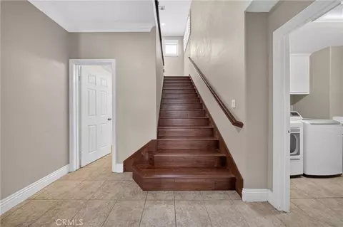 Entry Way - 17433 Half Moon Ct, Riverside, CA 92503 photo 8 of 10
