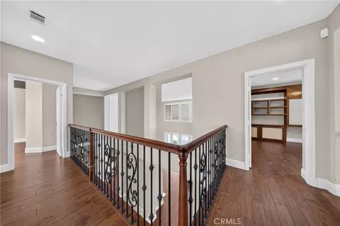 Entry Way - 17433 Half Moon Ct, Riverside, CA 92503 photo 9 of 10