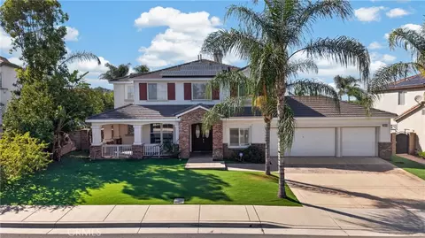 Exterior - 17433 Half Moon Ct, Riverside, CA 92503 photo 2 of 6