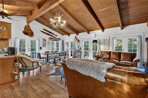 Living - 28975 Alder Ter, Cedar Glen, CA 92321 photo 3 of 6
