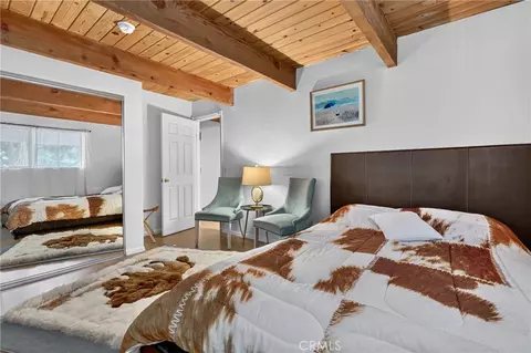 Bedroom - 28975 Alder Ter, Cedar Glen, CA 92321 photo 6 of 11