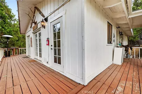Exterior - 28975 Alder Ter, Cedar Glen, CA 92321 photo 9 of 13