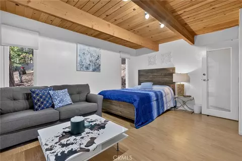 Bedroom - 28975 Alder Ter, Cedar Glen, CA 92321 photo 10 of 11