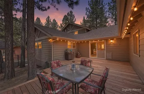 Exterior - 41725 Mockingbird, Big Bear Lake, CA 92315 photo 3 of 12