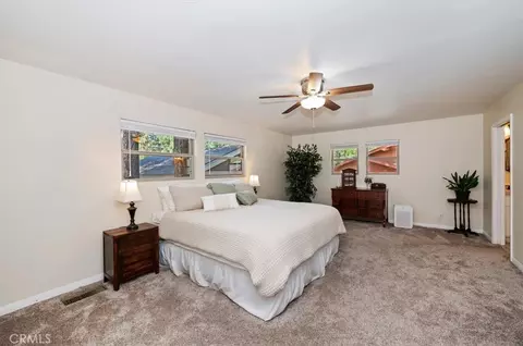 Bedroom - 41725 Mockingbird, Big Bear Lake, CA 92315 photo 6 of 7