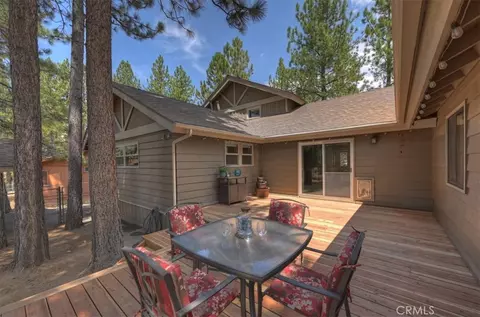 Exterior - 41725 Mockingbird, Big Bear Lake, CA 92315 photo 4 of 12