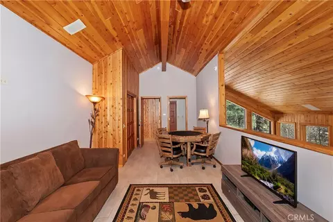 Entry Way - 733 Winterset Ct, Big Bear Lake, CA 92315 photo 1 of 1