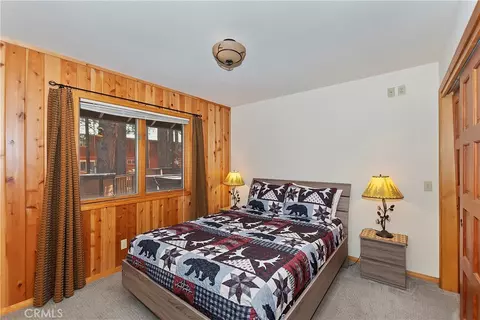 Bedroom - 733 Winterset Ct, Big Bear Lake, CA 92315 photo 7 of 10