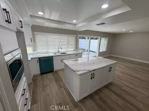 Kitchen - 4581 Feather Riv, Corona, CA 92878 photo 2 of 4