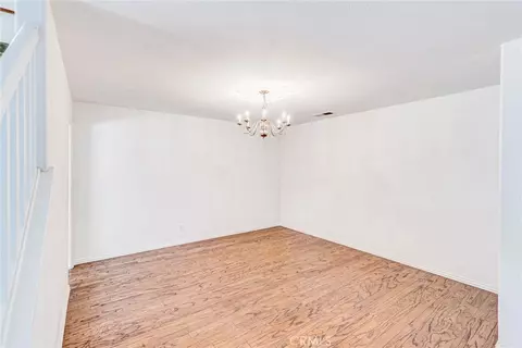 Living - 833 Pheasant St, Corona, CA 92881 photo 5 of 12