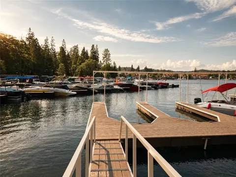 191 Kuffel Cyn, Lake Arrowhead, CA 92352
