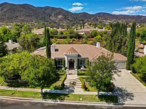 1660 Alamitos, Corona, CA 92881