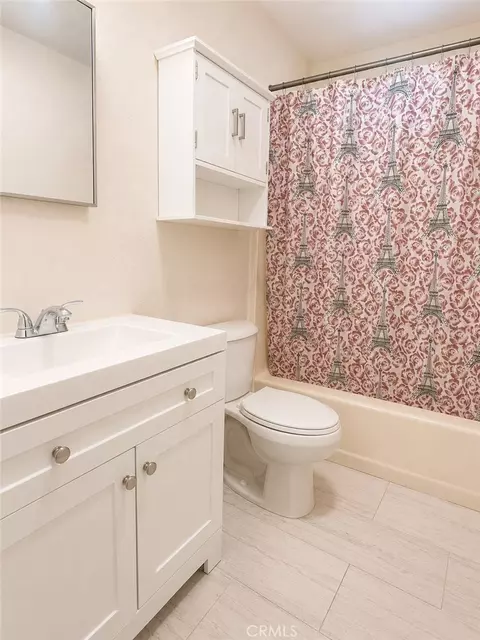 Bath - 9530 Anza, Lucerne Valley, CA 92356 photo 2 of 2