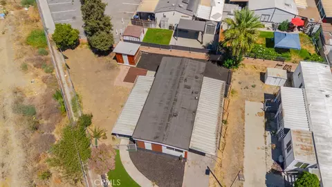 142 Sir Damas Dr, Riverside, CA 92507 photo 32