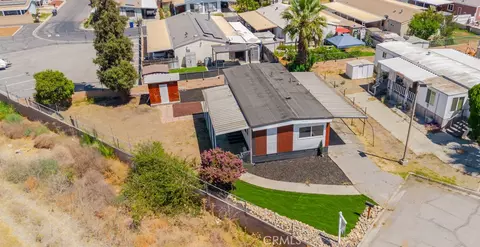 142 Sir Damas Dr, Riverside, CA 92507 photo 31