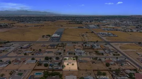 View/Area - 13225 Topock, Apple Valley, CA 92308 photo 8 of 11