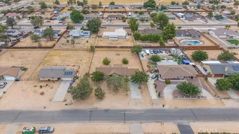 View/Area - 13225 Topock, Apple Valley, CA 92308 photo 3 of 11