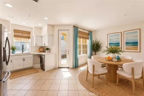 Dining - 607 Terra Bella, Irvine, CA 92602 photo 2 of 2