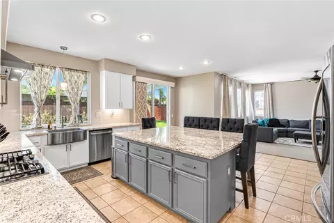 36563 Fontaine St, Winchester, CA 92596