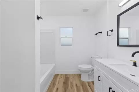 Bath - 6884 Arbor Dr, Riverside, CA 92504 photo 1 of 2