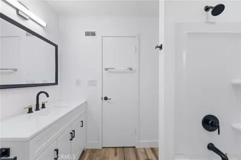 Bath - 6884 Arbor Dr, Riverside, CA 92504 photo 2 of 2