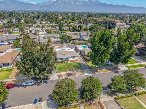 View/Area - 822 W H St, Ontario, CA 91762 photo 1 of 10