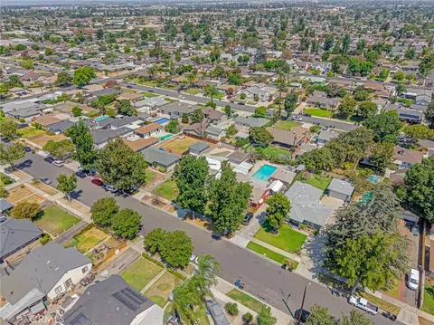 View/Area - 822 W H St, Ontario, CA 91762 photo 2 of 10
