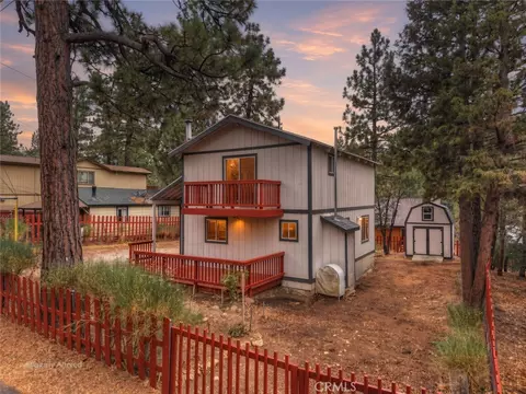418 Sunset Ln, Sugarloaf, CA 92386