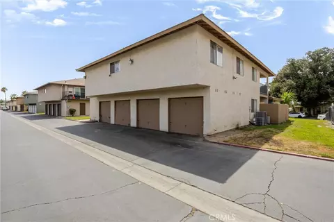 Exterior - 1140 Oxford Dr, Redlands, CA 92374 photo 8 of 8