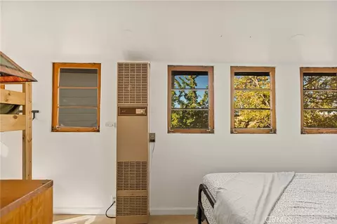 Bedroom - 2478 Elko, Arrowbear Lake, CA 92382 photo 3 of 3