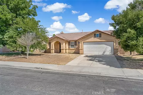 Exterior - 1609 Sutherland, Lancaster, CA 93534 photo 4 of 7