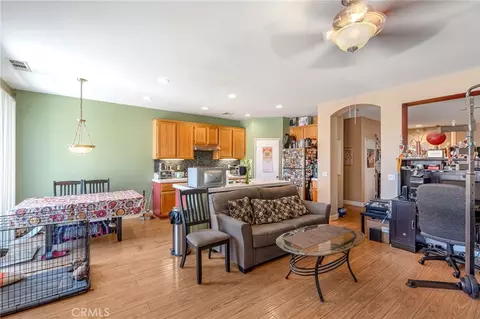 Living - 1609 Sutherland, Lancaster, CA 93534 photo 2 of 2
